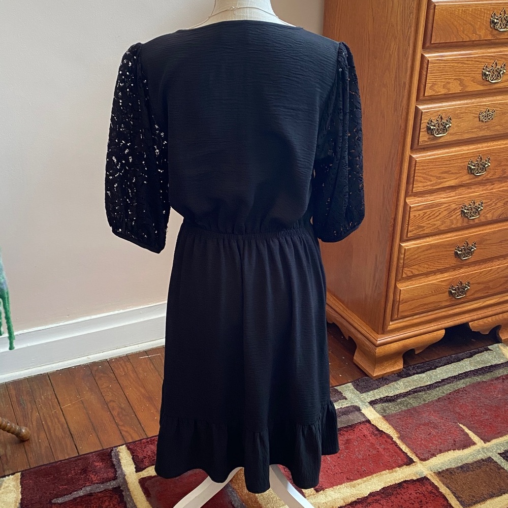 Amana Black Dress with Lace Sleeves Large - Picture 16 of 16